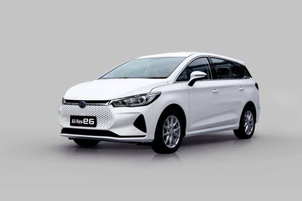 7-Seater Electric Cars in India